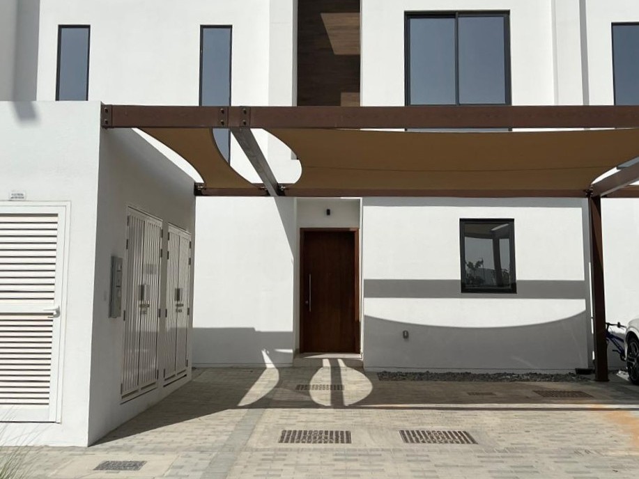 Vacant  | Double Row - 2nd from Corner | Rent Now