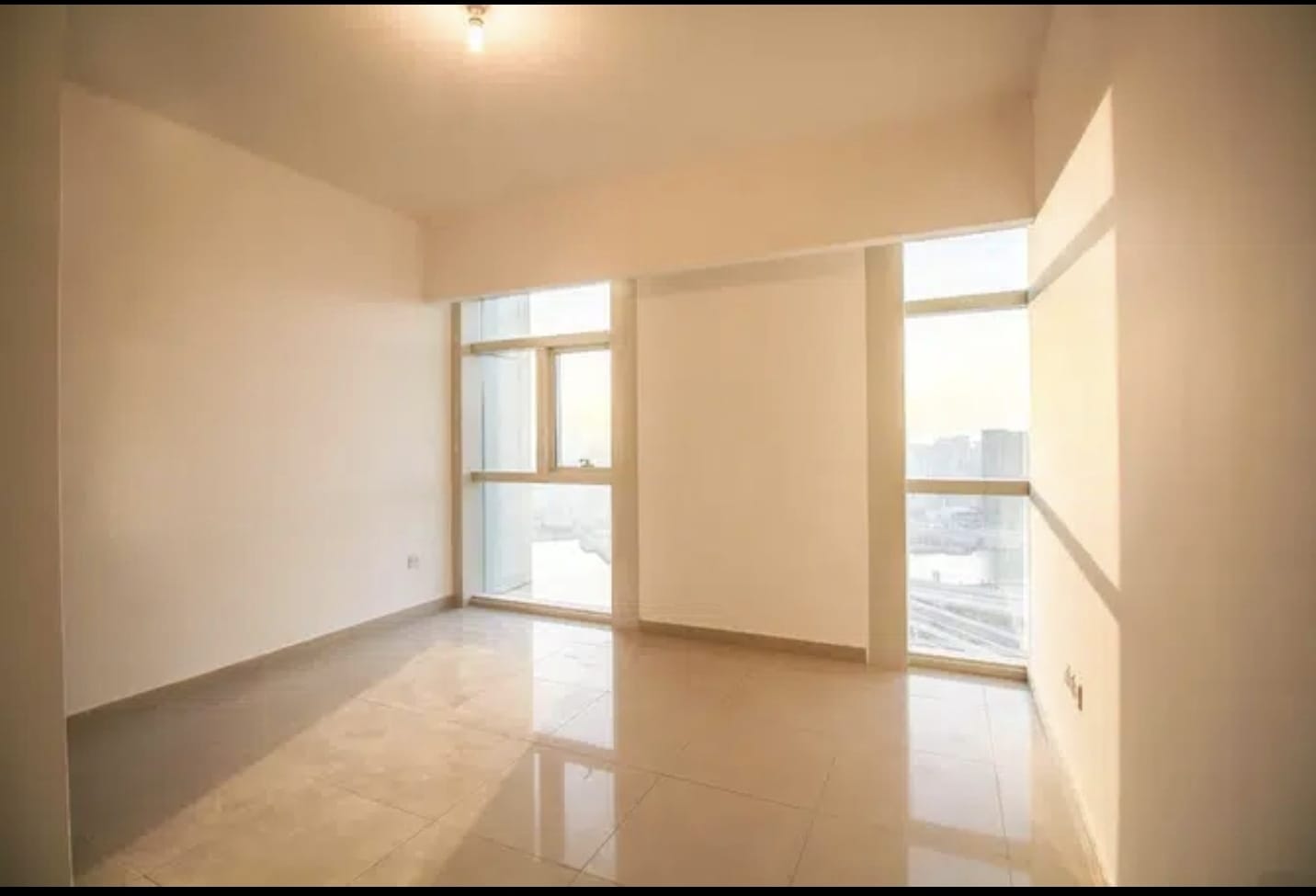 Stunning View | Vacant | High Floor | Rent Now!!