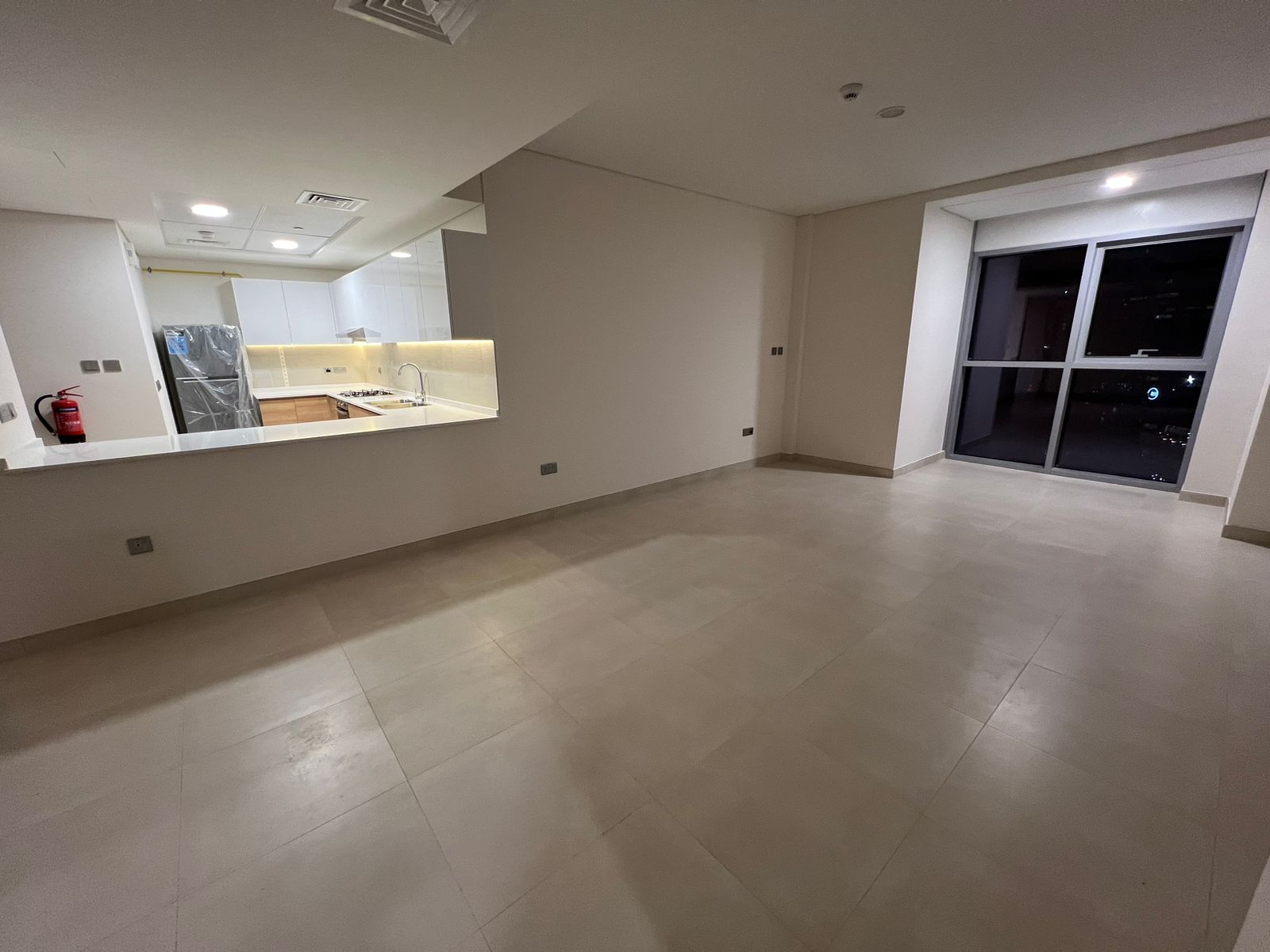 Great Deal | Views 1 | Vacant | Prime Community