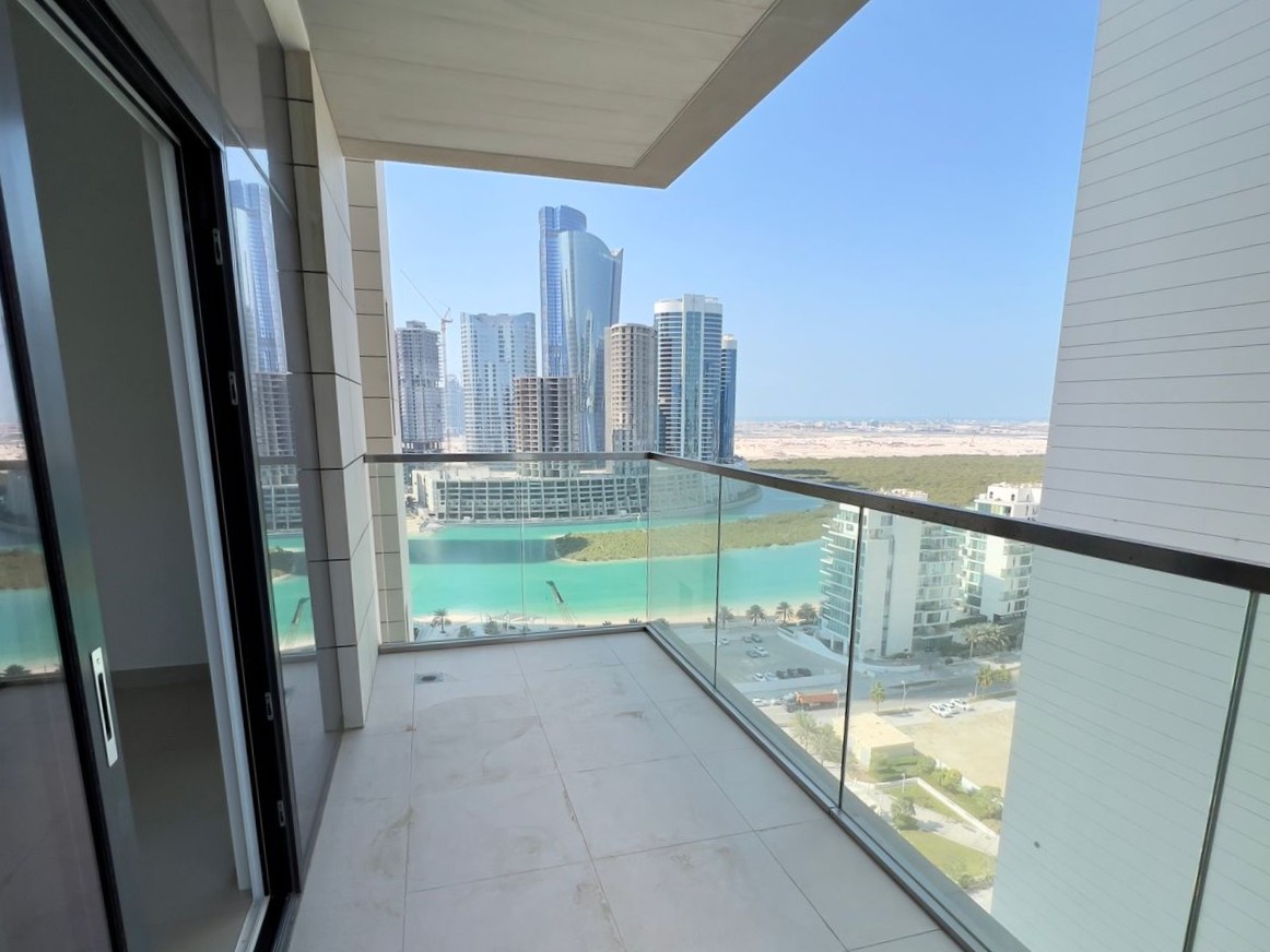 Amazing View | Prime Location | Stunning Amenities