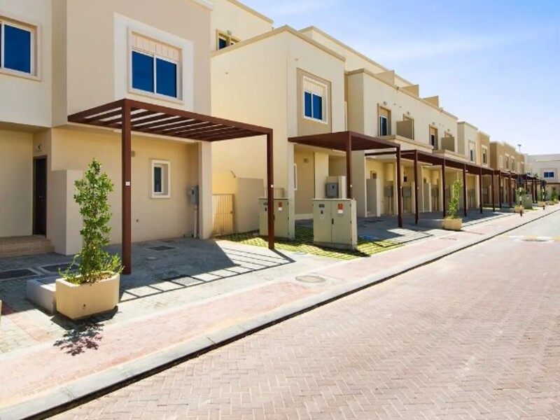 Great Deal Single Row | Rent Refund | Own Now !!