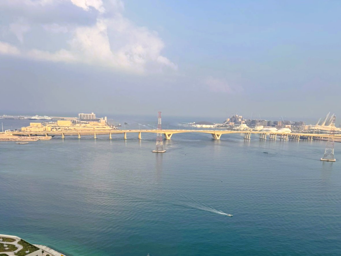 Amazing Deal | Panoramic Sea View | High Floor