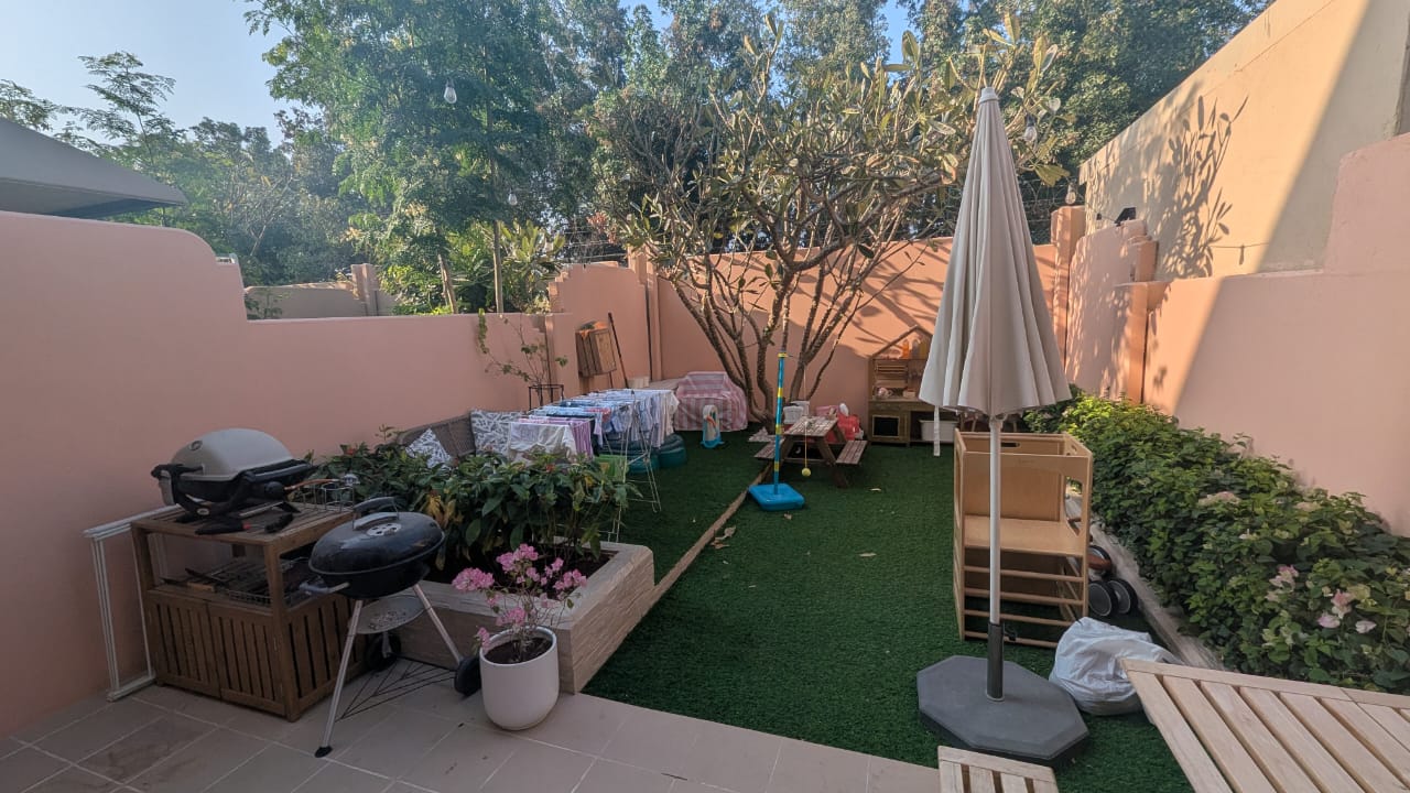 Amazing Deal | Single Row | Prime Community 