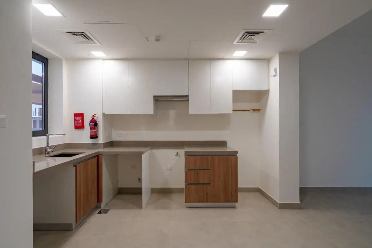 Amazing Deal | Vacant | Great Amenities+ Community