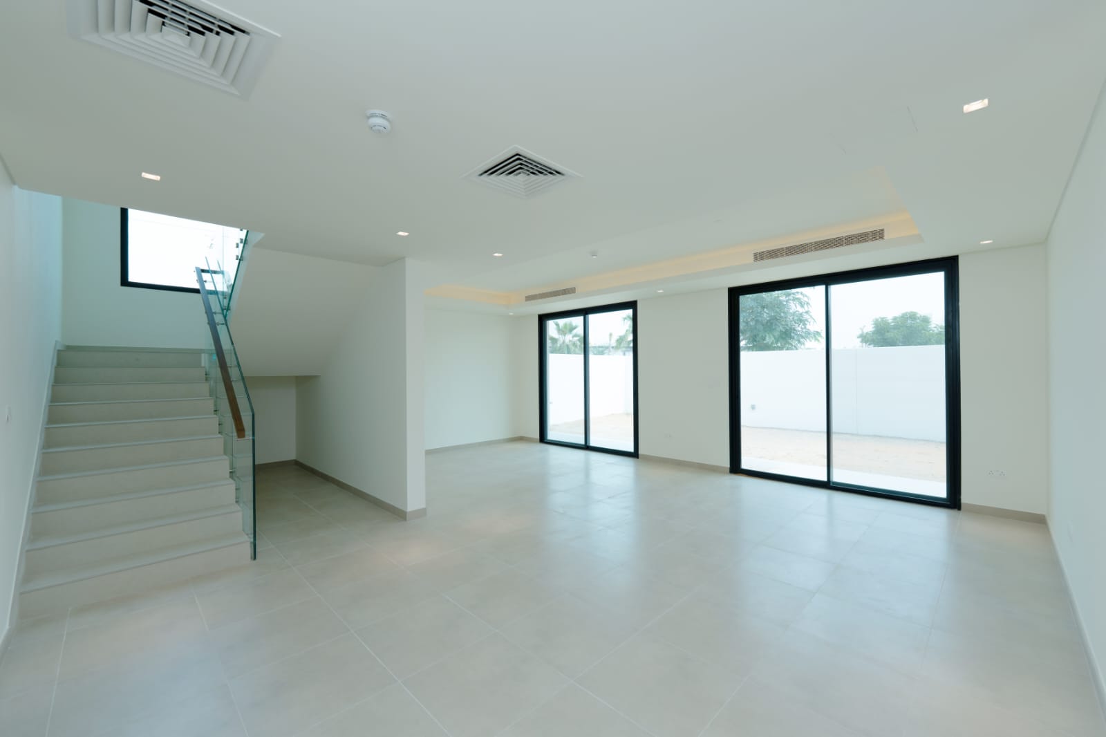 Great Deal | Stand Alone | Golf View | Own Now !!