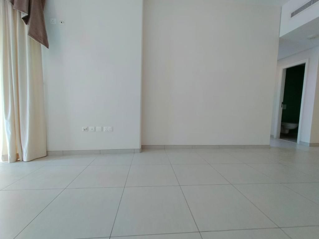 Fascinating Unit | Partial Sea View | Own It Now