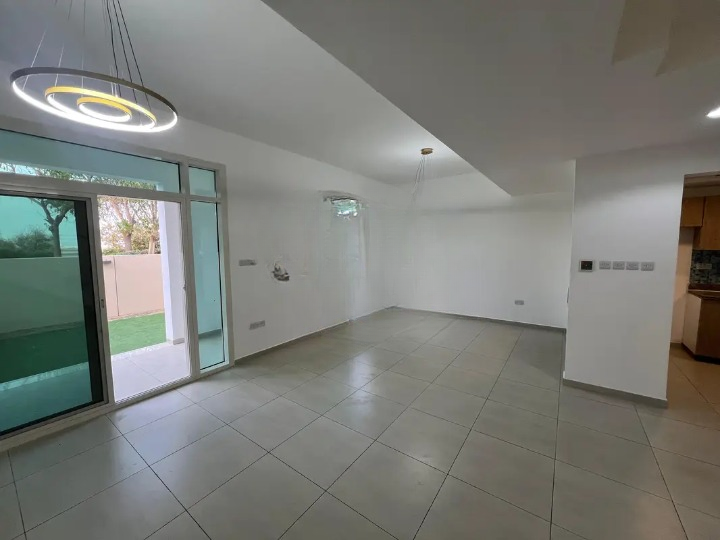 Huge Garden | Great Facilities | Maids Room